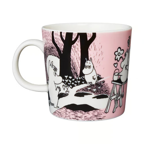 Liebe Tasse mit niedlichem Motiv
