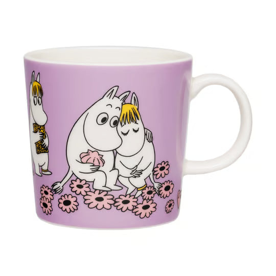 Verliebte Tasse mit romantischem Motiv